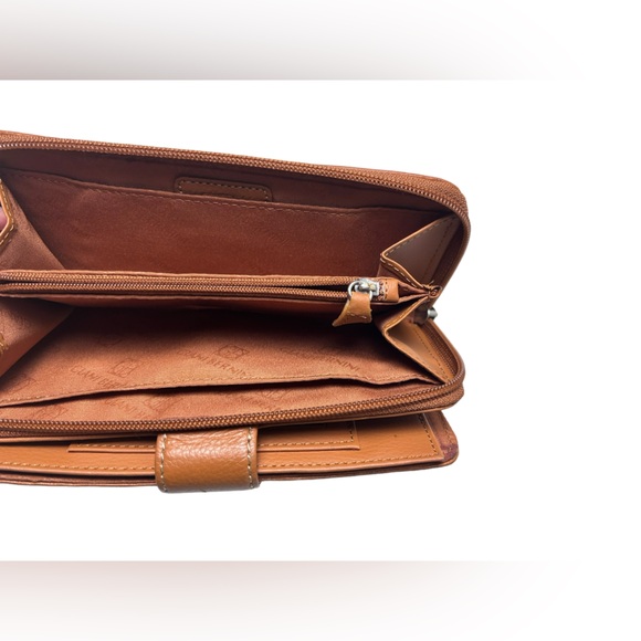 Giani Bernini Brown Leather Wallet - Picture 7 of 7